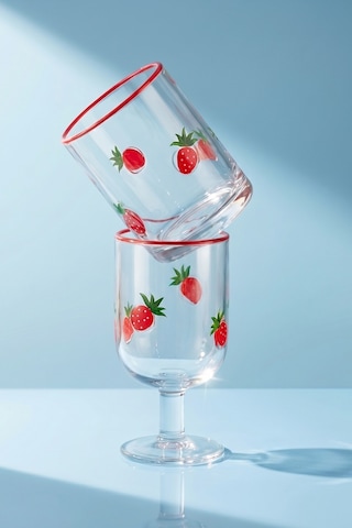 Karaca Strawberry Kadeh 390 ml Kırmızı