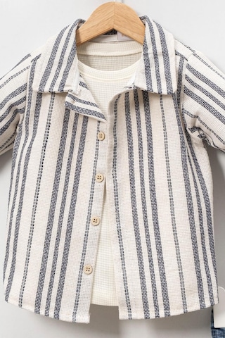 Yumuşak Doku Pamuklu Çizgi Detay Gömlekli Erkek Bebek Takım Mavi