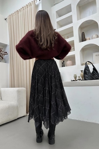Asur Boutique Asur Butik Kadın Asimetrik Kesim Şifon Astarlı Etek Siyah