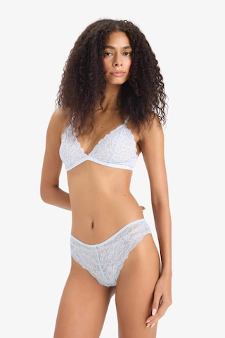 DeFacto Dantel Brazilian Külot-Fall in Love T3197AZ25SPBE343 Mavi