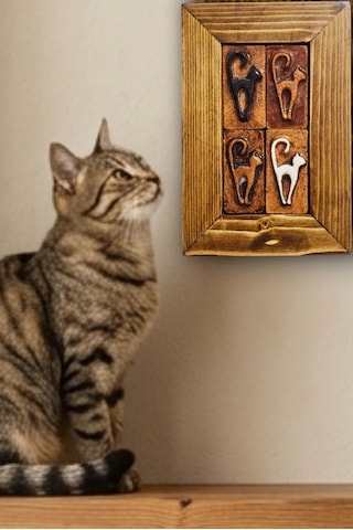 Rustik Bohem El Yapımı Seramik Kedi Duvar Panosu Ahşap Çerçeveli 15x23 Cm Ahşap 01