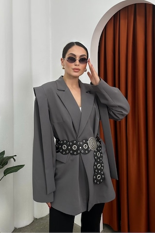 Kadın Oversize Blazer Ceket Kuşaklı Omuz Detaylı Gri