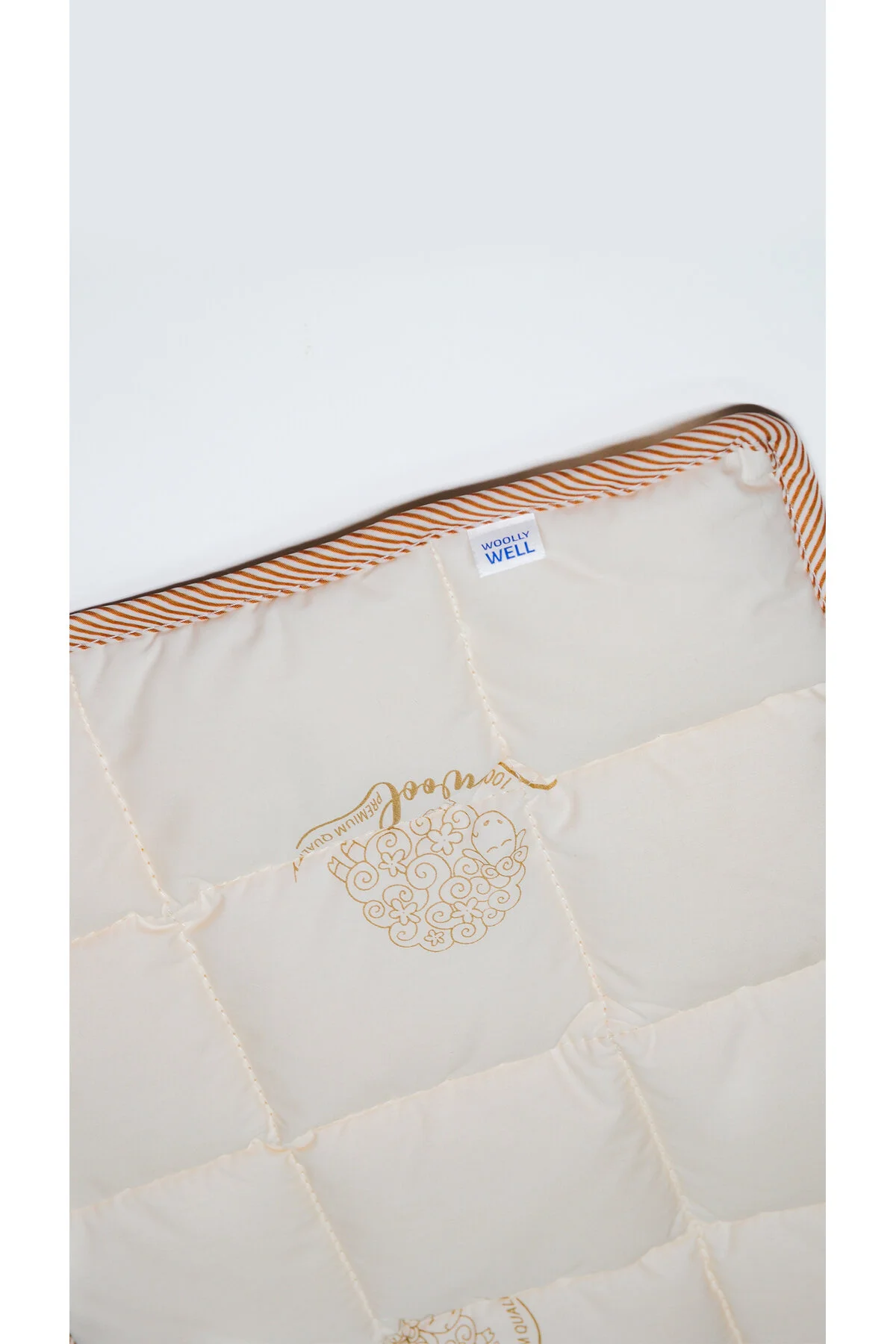 Woolly Well %100 Doğal Merinos Koyun Yünü Dolgulu Bebek Alezi 30x50 Cm