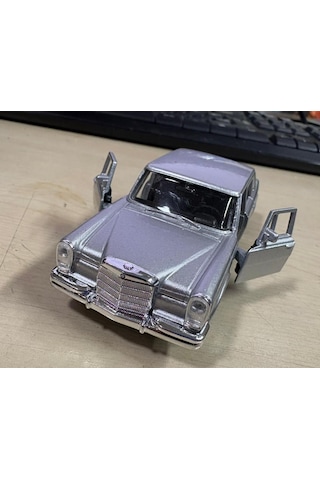 Oyuncak Metal Model Araba 1/36 Çek Bırak Gümüş Gri 1963 Mercedes Benz 600
