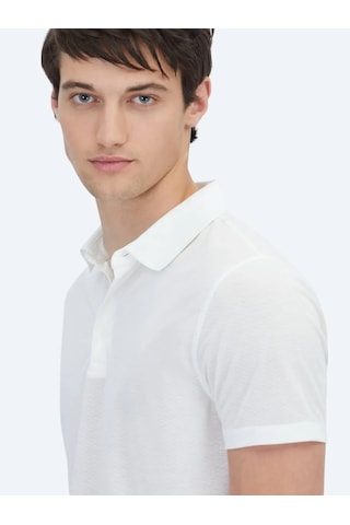 Kip Beyaz Desenli Polo Yaka T-shirt Beyaz