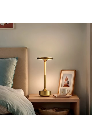 Boatshop1 Altın Usb Led Masa Lambası Modern Üç Renkli Ayarlanabilir Ortam Işığı Dahili Pil 36v Oda Parti Dekor Gece Lambası Altın