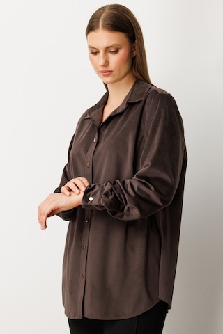 Ekol Kadın Büyük Beden İnce Fitilli Kadife Gömlek 3545 Kahverengi Kahverengi