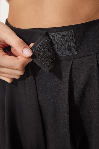 Trend Alisse Beli Cırtlı Pileli Bol Paça Palazzo Kadın Pantolon Siyah