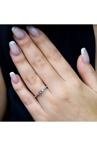 0.22 Karat Baget Pırlanta Tria Yüzük