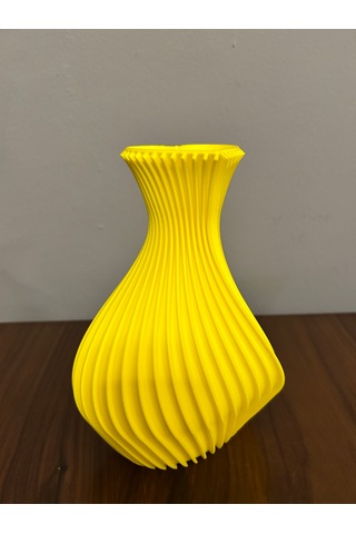 Kalpli Sarı Vazo Açık Sarı