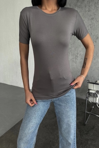 Online Kapsulavm Avm Alışveriş Rahat Ve Şık Kısa Kollu Bisiklet Yaka Likralı Viskon Penye Body Füme Çok Renkli