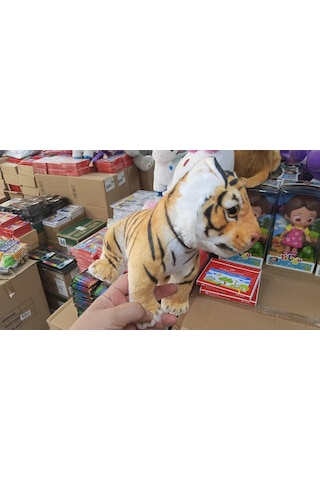 Oyuncak Peluş Uyku Arkadaşı Realistik Oturan Yavru Kaplan Peluş Oyuncak 30 Cm