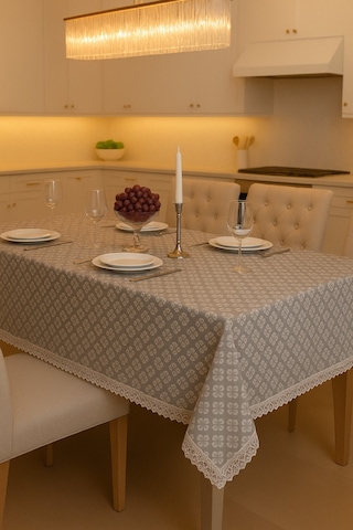 Lüks Gri Dantel Detaylı Masa Örtüsü Şık Desenli Su Geçirmez Kumaş Şık Sofra Dekoru Gri