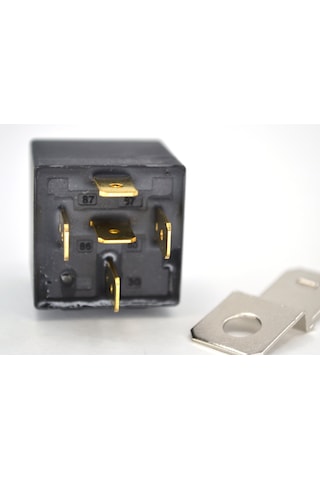 12v 40a Mini Röle 5 Fişli Dirençli Su Geçirmez Elo 710140203