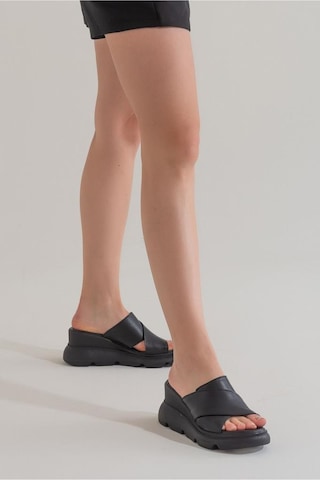 Zeyn Shoes 7673 Siyah Kadın Terlik 001