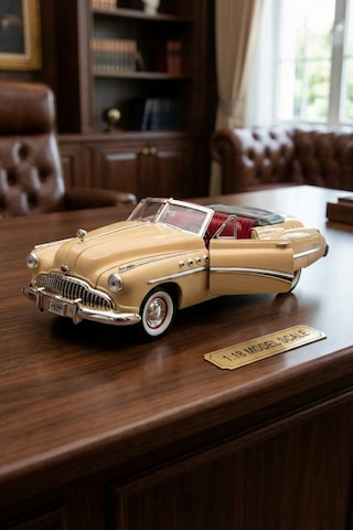 Motormax 1:18 1949 Buick Roadmaster Diecast Model Araba - Bej - Metal Koleksiyon Araç Lisanslı