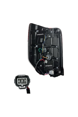 Leoparts Mitsubishi L200 Stop Lambası Sağ Ledsiz 2019-2021 8330b210