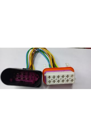 Volkswagen Tiguan / Tuareg Far Soketi Takım Fiyatıdır