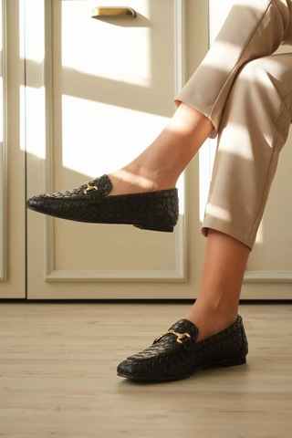 Roof Atelier Kadın Siyah Örgü Desenli Toka Detaylı Loafer Ayakkabı - Hanly