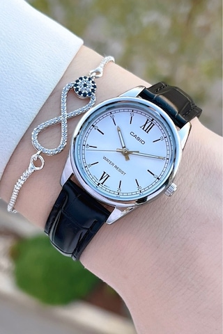 Casio Csıste150 Kadın Kol Saati