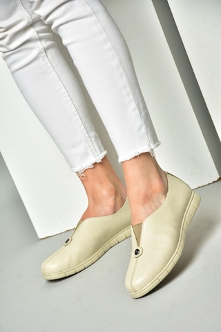 Fox Shoes P555081203 Bej Hakiki Deri Comfort Ortopedik Taban Kadın Ayakkabı Bej