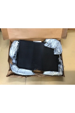 Jeep Grand Cherokee Klima Radyatörü 1999/2003 Valeo 55115918ac