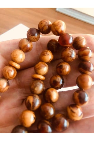 Yoğun Hareli Sıkma Kehribar Tesbih F