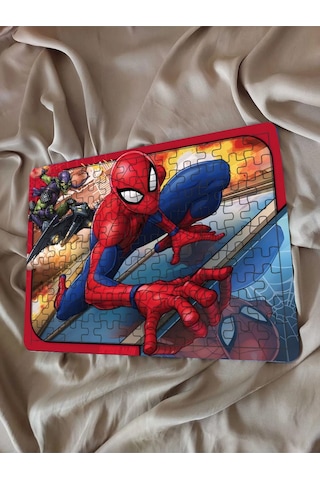 Çocuk Puzzle Ahşap Örümcek Adam3 108 Parça Mobilya