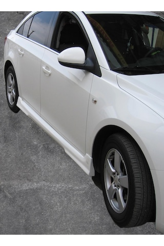 Chevrolet Cruze Hb Yan Marşpiyel