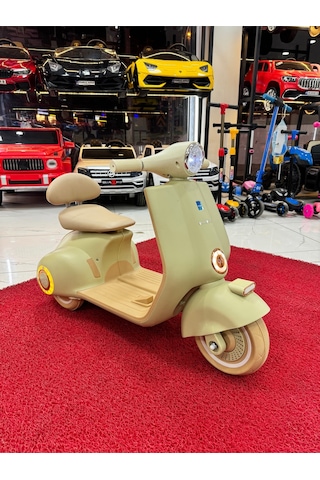 Oyuncaksepeti Vespa Akülü Motor 12 Volt 2-5 Yaş Krem