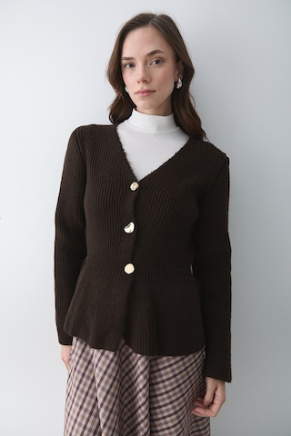 Kahverengi 3 Düğmeli Pileli Hırka - 251065 Kahverengi