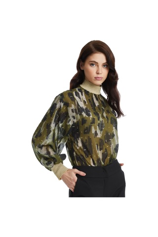Parlak Detaylı Desenli Balon Kol Bluz Modern Yaka Ve Lastikli Bilek Tasarımıyla Şık Seçim Haki