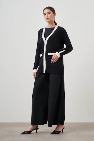 Mizalle Şeritli Rayon Siyah Hırka Siyah