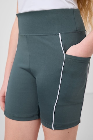 Tommylife Orman Yeşili Esnek Standart Fit Basic Performans Kız Çocuk Tayt - 75189 Yeşil