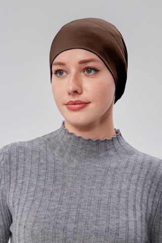 Kadın Tesettür Hazır Pratik Geçmeli Bone Lastikli Kaymaz Acı Kahve Çikolata