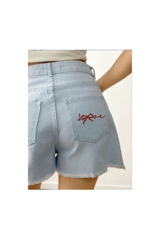 Kene Jeans Paça Püskül Yan Yırtmaç Arka Cep Nakışlı Buz Mavi Kot Şort Mavi