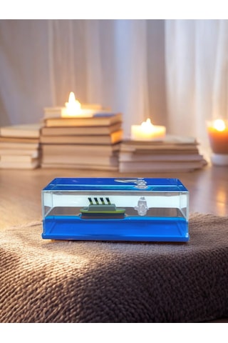 Titanik Figürlü Batmayan Akvaryum Şişe Şeklinde Batmayan Gemi