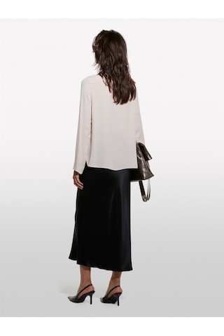 Sisley Kdn %100 Viskoz Rahat Kesim Yanları Yırtmaçlı Kayık Yaka Bluz Kadın Pudra Bluz - 324a5zmzlq07s