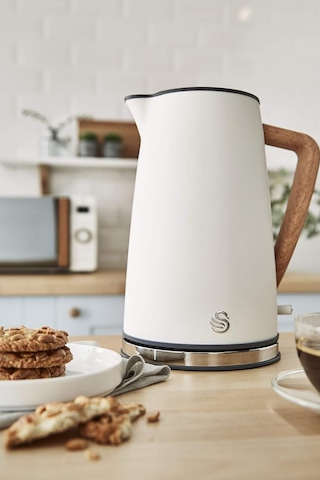 Swann Nordic 1.7 L 2200 W Ultra Hızlı Kablosuz Su Isıtıcı