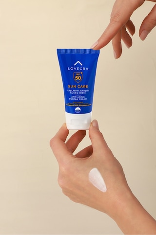 El Kremi Spf 50+ Yüksek Uva/uvb Koruma Yağsız Hızlı Emilim Güneş Kremi 50ml