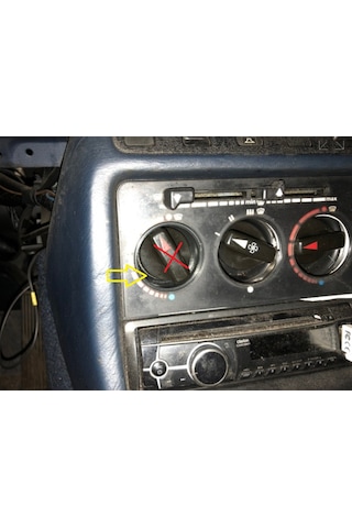 Mercedes W123 Kalorifer Düğme Yuvası