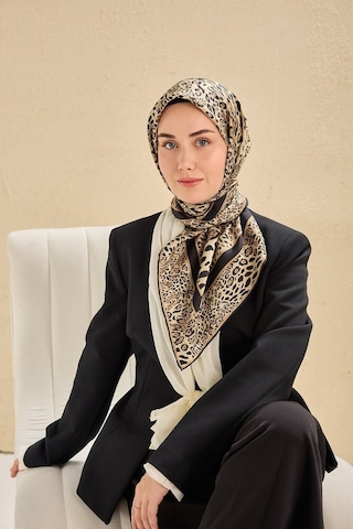 Silk Home Tivil İpek Eşarp Ist 11506- 02 Sarı-siyah Leopar Desen