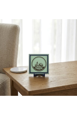 Klasik Scooter Silüetli Dekoratif Parça, Yaşam Alanınıza Retro Ve Modern Bir Dokunuş 10x10 Cm
