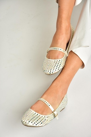 Fox Shoes U726634504 Bej Kumaş Taş Detaylı Kadın Babet Bej-kumaş