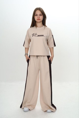 Kız Çocuk %100 Pamuk London Baskılı Oversize Garnili Truvakal Kollu Eşofman Takımı-293-eşt-0010 Bej