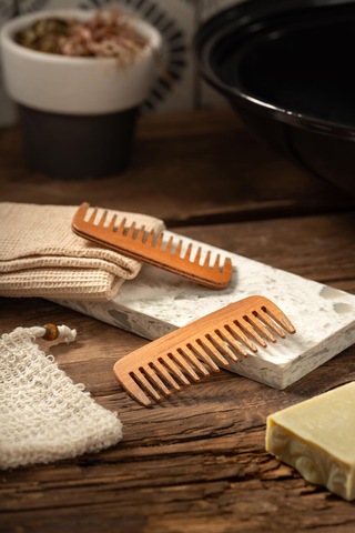 1001 Çiftliği Doğal Çam Ahşap Tarak