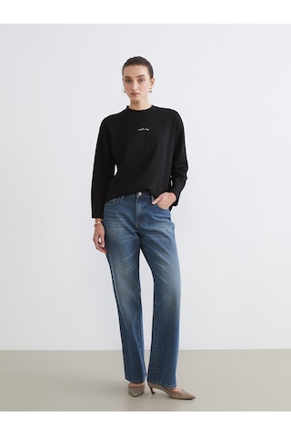 Lcw Comfort Siyah Bisiklet Yaka Nakışlı Kadın Sweatshirt