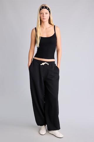 Defacto Loose Fit Beli Bağcıklı Kalın Kumaş Eşofman Altı I6399ax26aubk81 Siyah-bk81