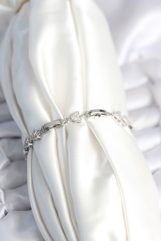 Pirinç Gümüş Renk Kalp Model Kadın Bileklik Çok Renkli