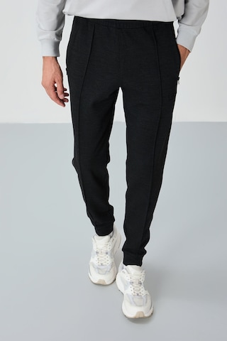 Tommy Life Darian Kırçıllı Siyah Jogger Erkek Eşofman Alt - 82113 Siyah